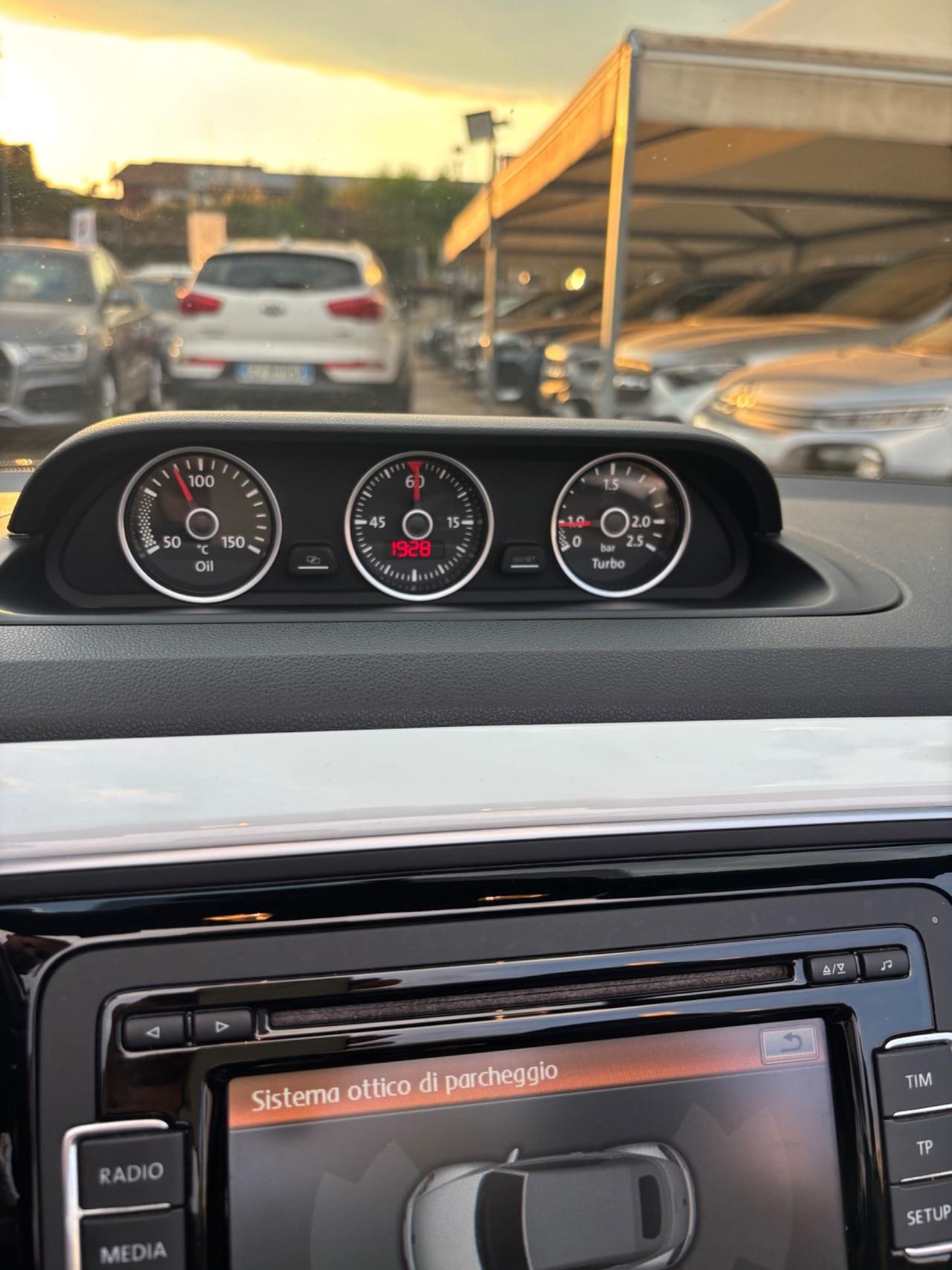 Volkswagen Maggiolino Cabrio 1.6 TDI Design 2014