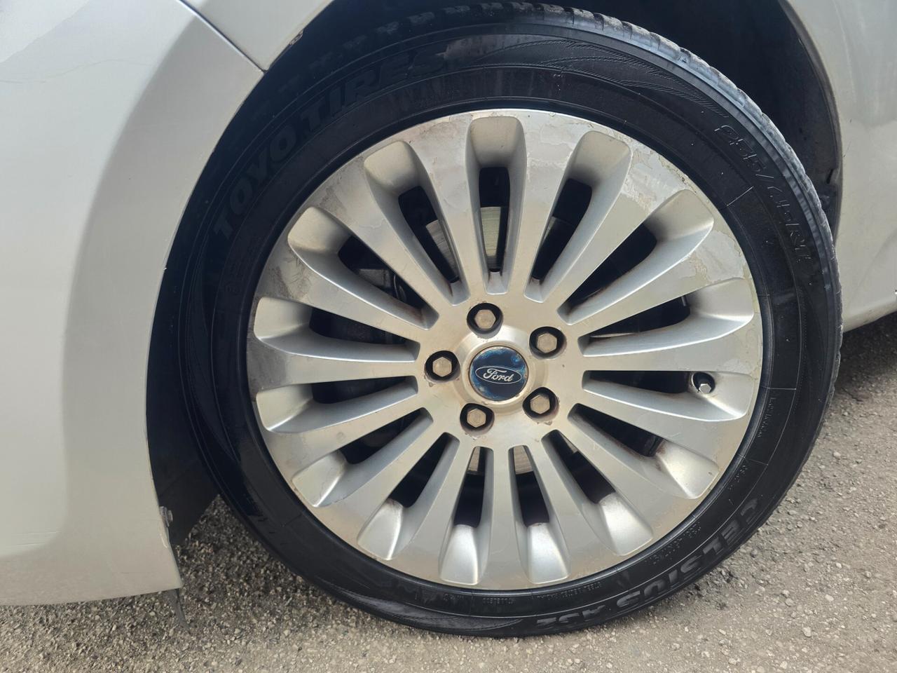 Ford mondeo 2.0tdci 140cv full opt restyling 2007