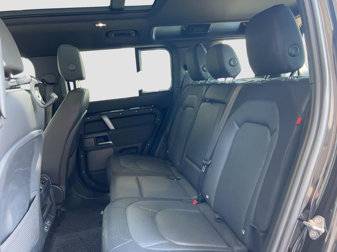 LAND ROVER Defender (2019) Defender 110 3.0D I6 250 CV AWD Auto X-Dynamic SE