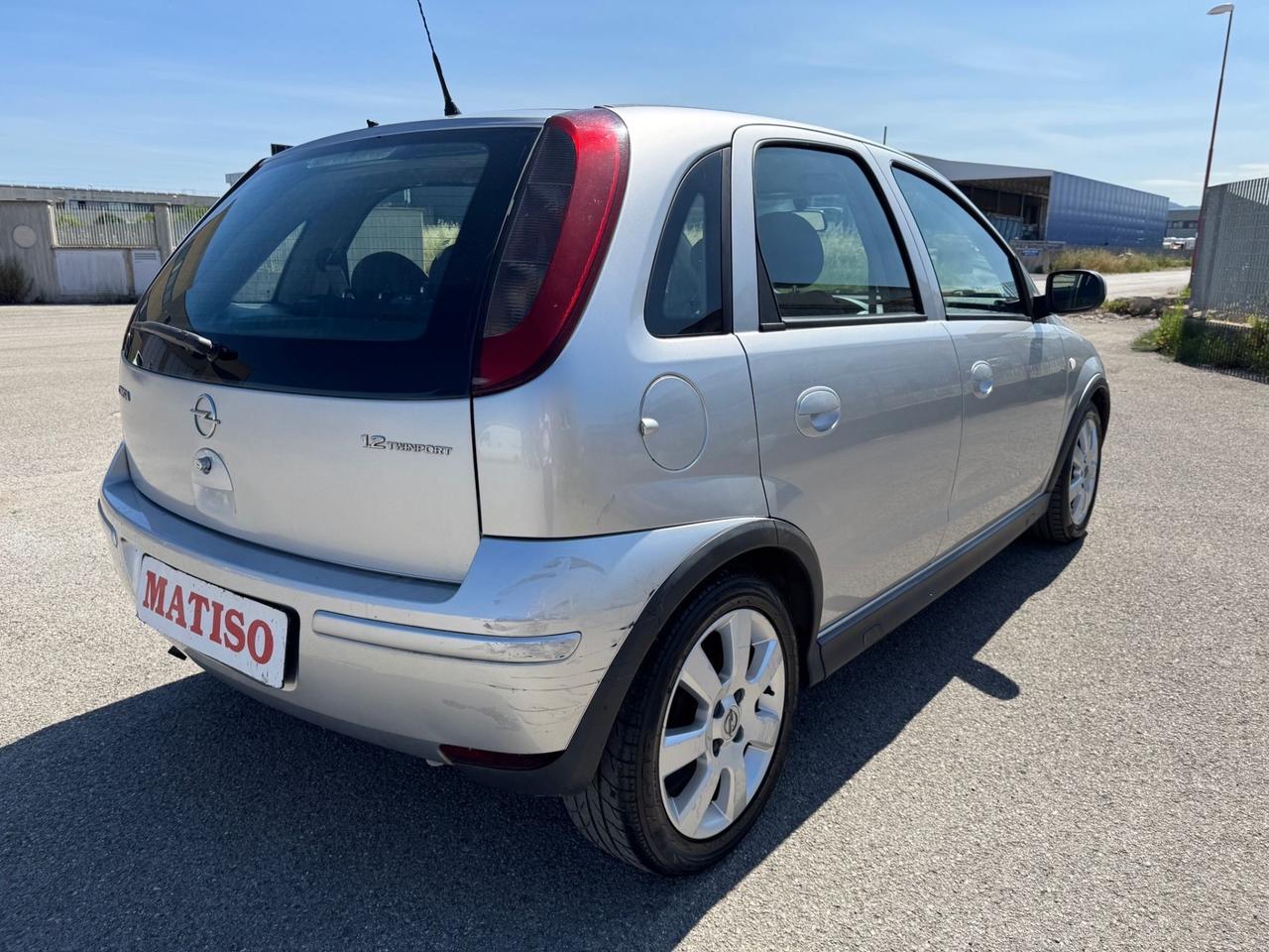 Opel Corsa 1.2 benzina 5 porte Cosmo