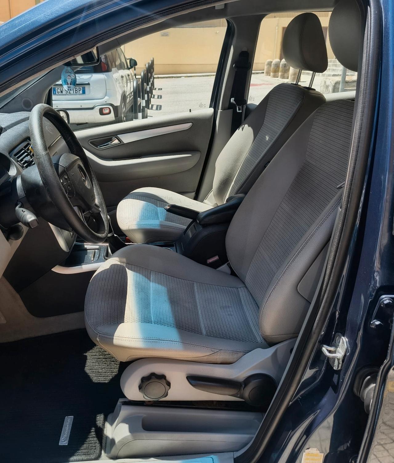 Mercedes-benz B 200 CDI Chrome
