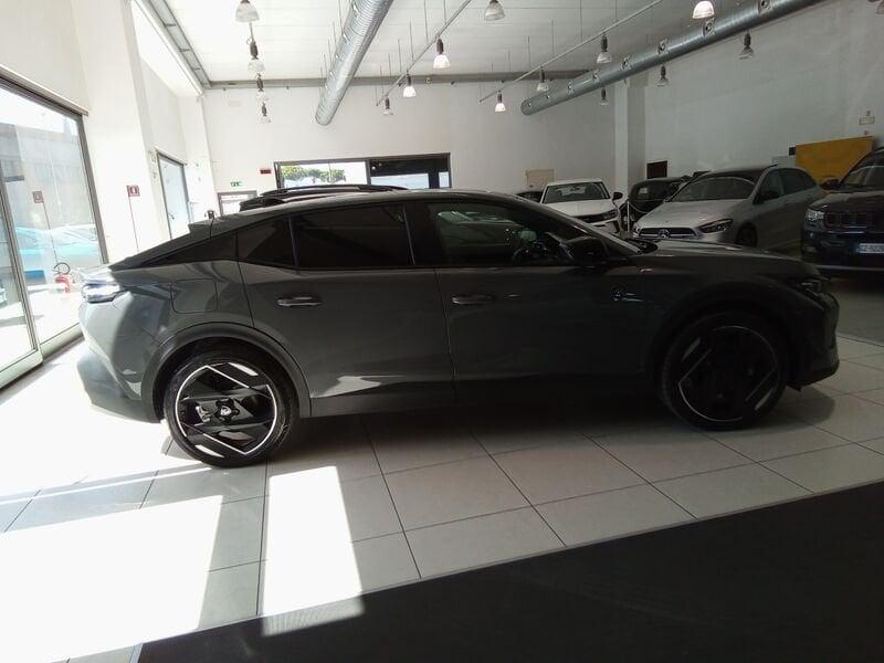 Peugeot 408 GT Hybrid 225 e-EAT8 S&S aut.