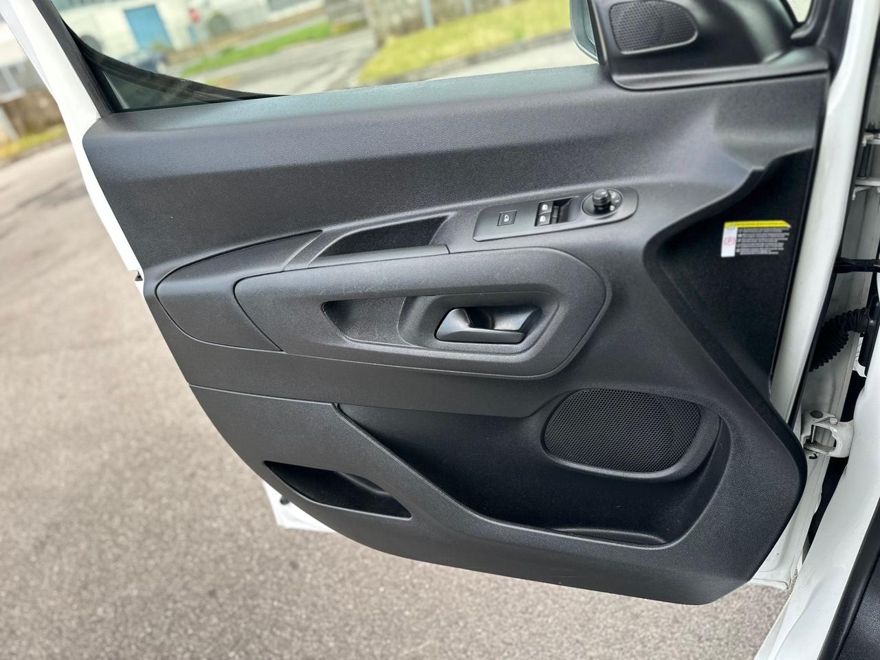 Opel combo diesel euro 6 B posti 3