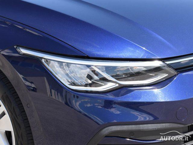 VOLKSWAGEN Golf 1.5 TGI 130cv DSG Life VIRTUAL CARPLAY TRIZONA