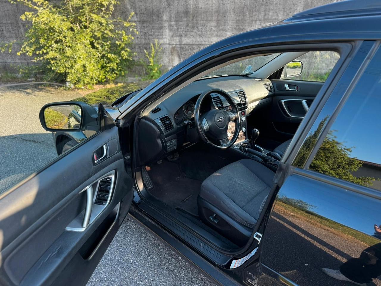 Subaru OUTBACK 2.5i VCGP Bi-Fuel