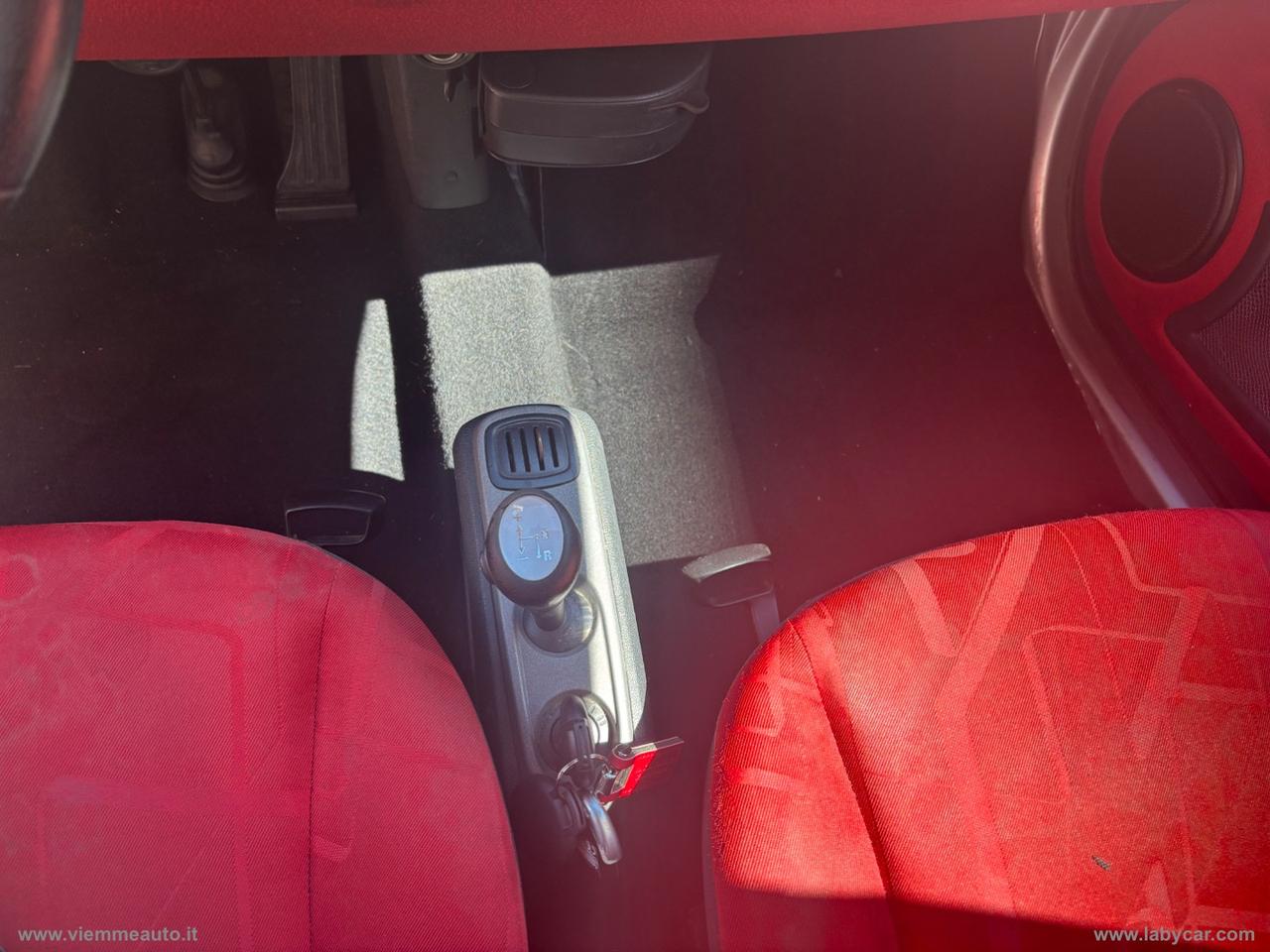 SMART fortwo 1000 52 kW coupé limited one