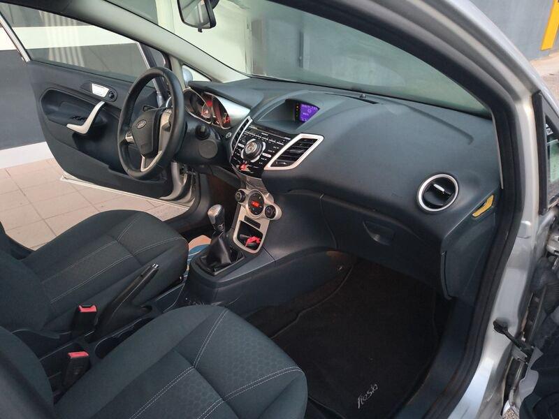 Ford Fiesta Fiesta 1.4 TDCi 5P Titanium