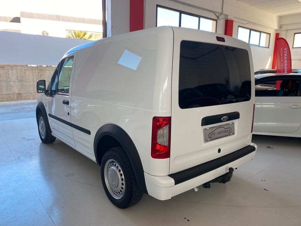 Ford Transit Connect 1.8 Tdci Iva Esposta