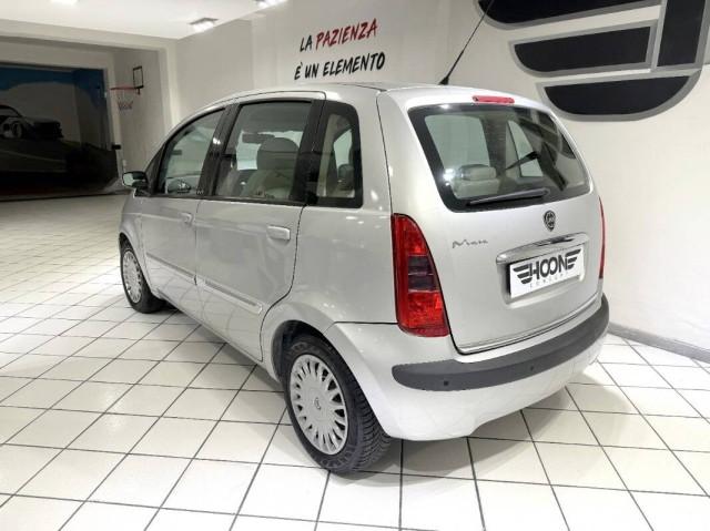 Lancia Musa 1.4 16v Platino Plus
