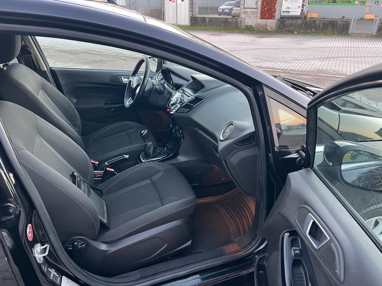 Ford Fiesta 1.4 5p. Bz.- GPL Titanium