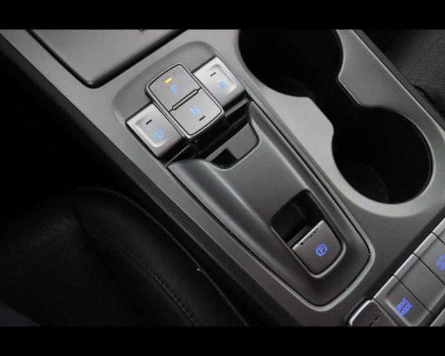 HYUNDAI Kona EV 64 kWh Exellence