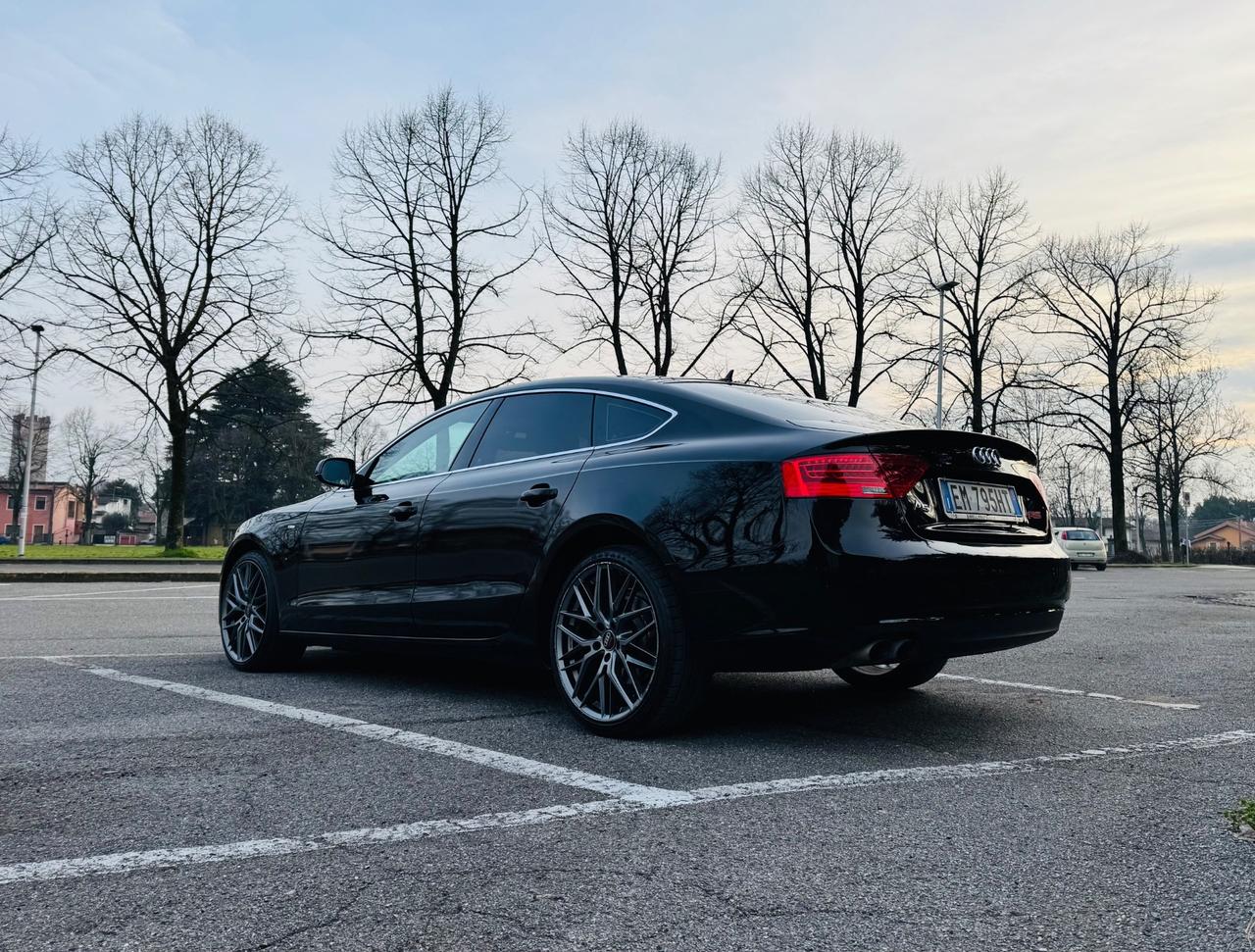 Audi A5 2.0 TDI S-line