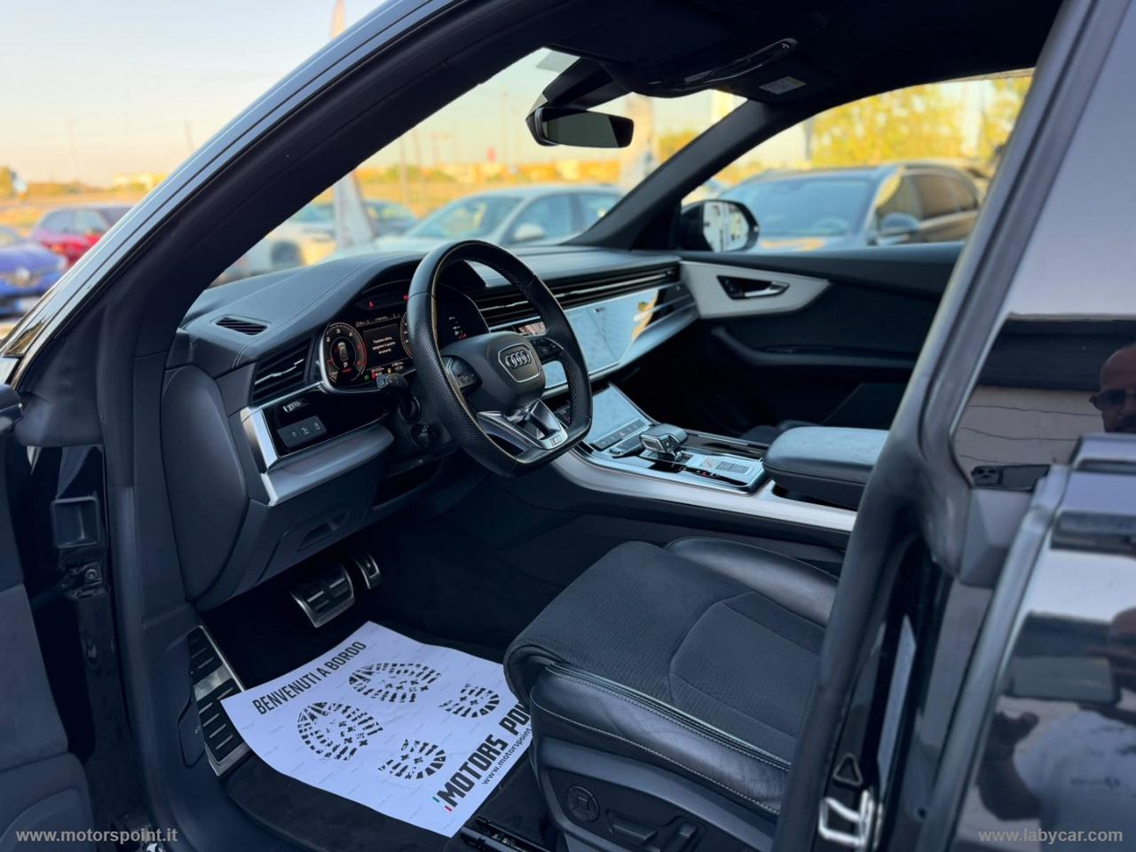 AUDI Q8 45 TDI quattro tiptronic S line ed.