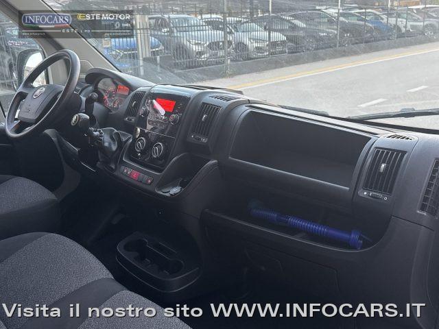 FIAT Ducato 35 2.3 MJT 140CV allestimento con sponda idraulica