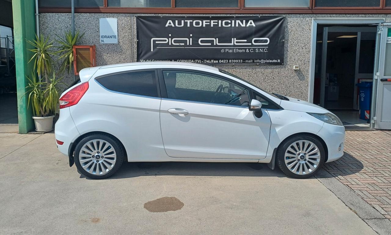 Ford Fiesta 1.4 3 porte Bz.- GPL Titanium