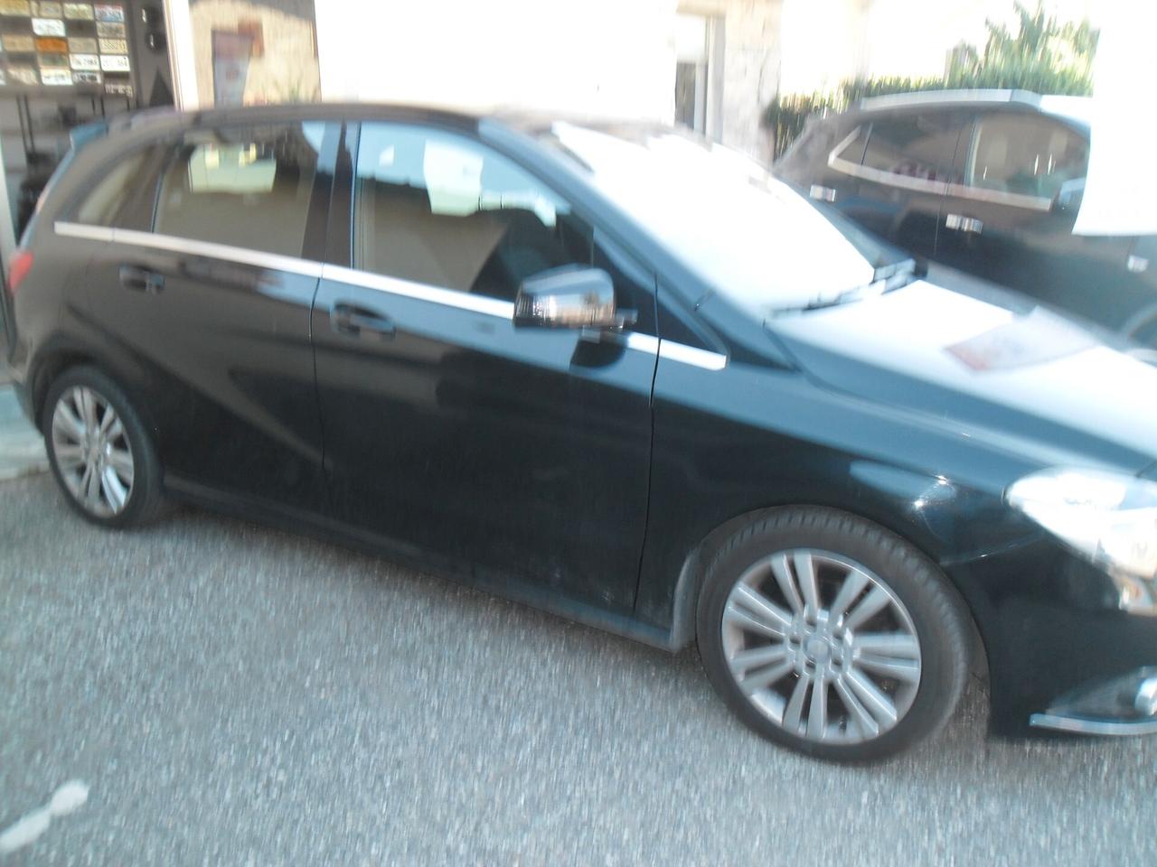 Mercedes-benz B 180 CDI Premium