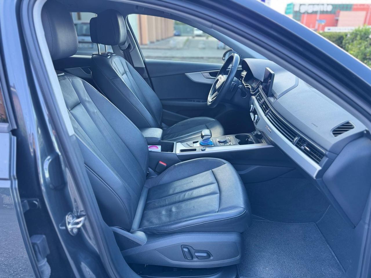 Audi A4 Business 3.0 45 TDI #6681
