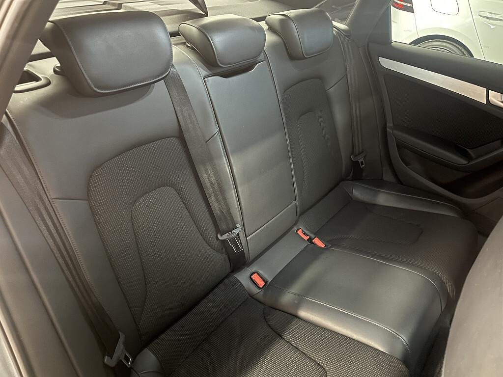 Audi A4 Avant 2.0 TFSI S-Line alu20