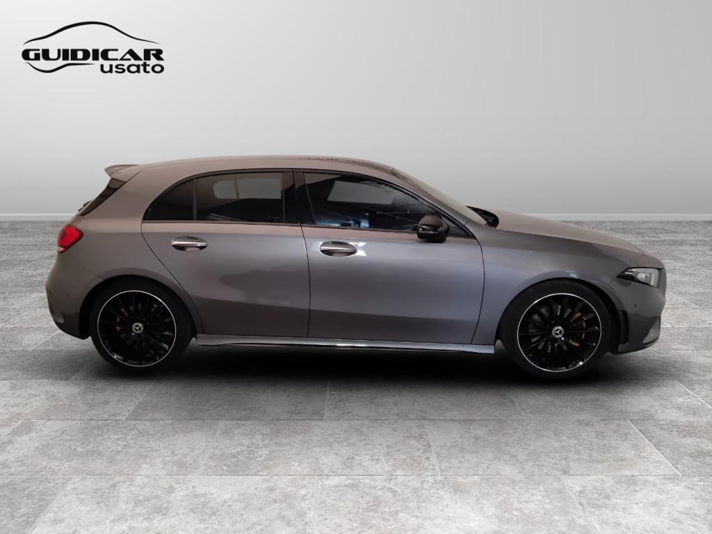 Mercedes-Benz Classe A - W177 2018 - A 220 d Premium 4matic auto