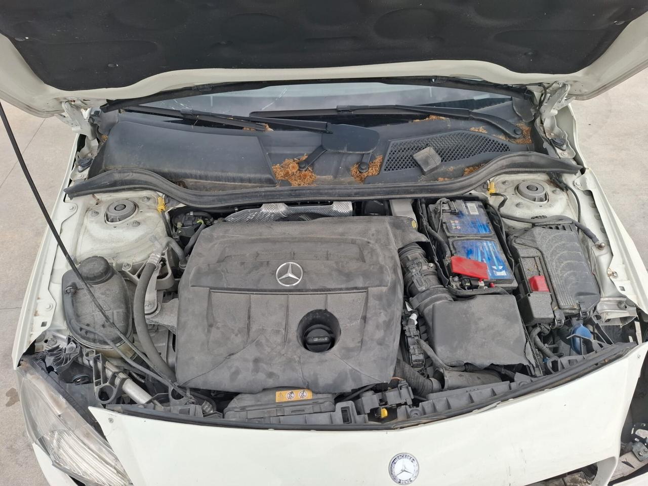 Mercedes-benz A 160 d auto - SINISTRATA