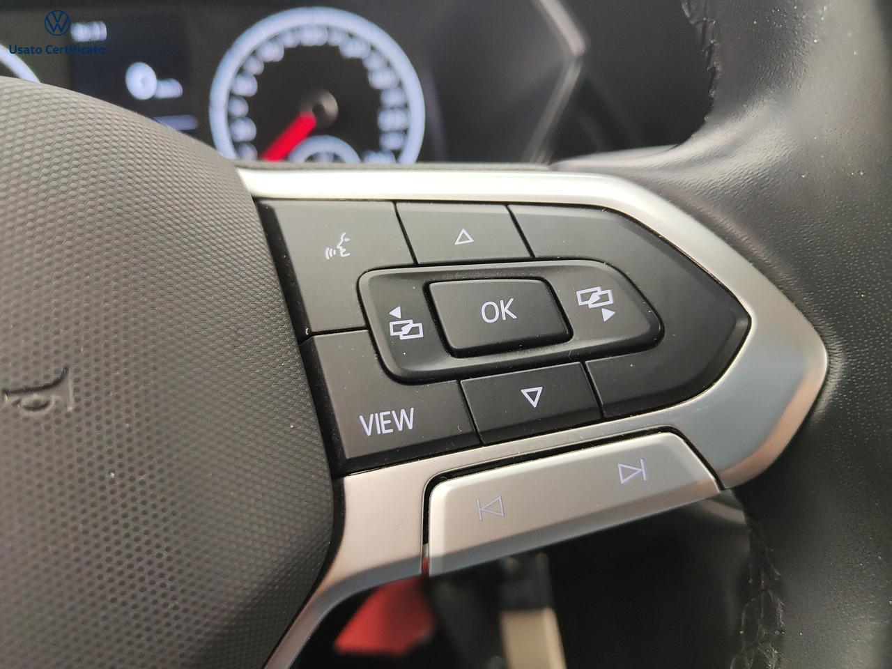 VOLKSWAGEN T-Cross - T-Cross 1.0 TSI Sport