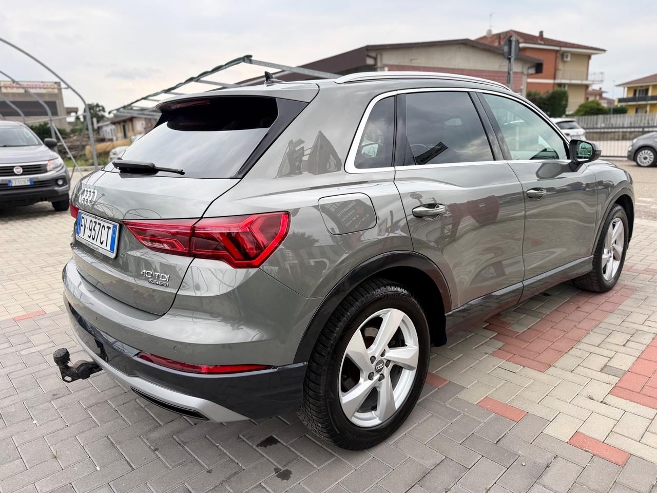 Audi Q3 40 TDI quattro S tronic 190CV .GANCIO TRAINO