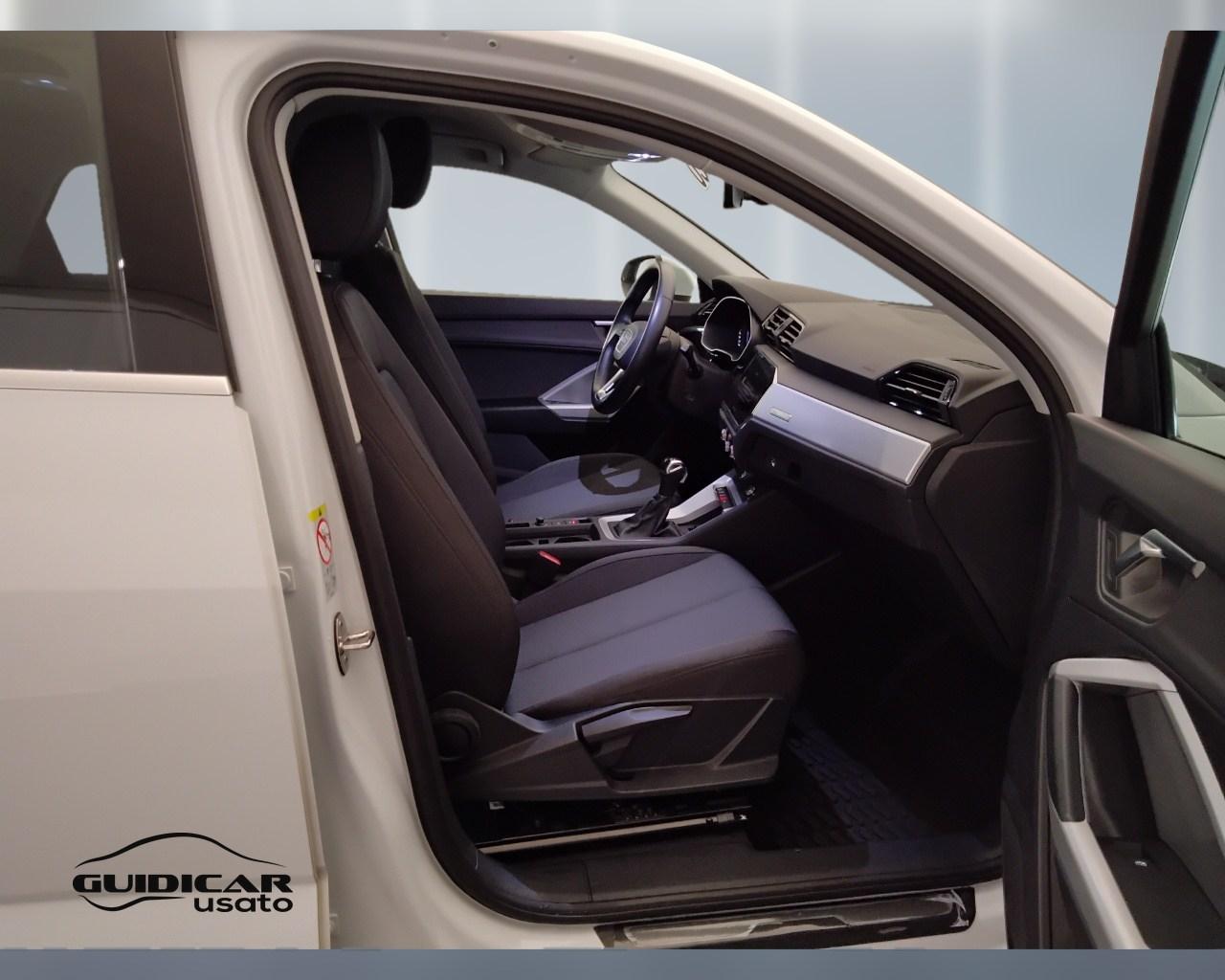 AUDI Q3 I 2019 Sportback - Q3 Sportback 35 2.0 tdi Business Plus