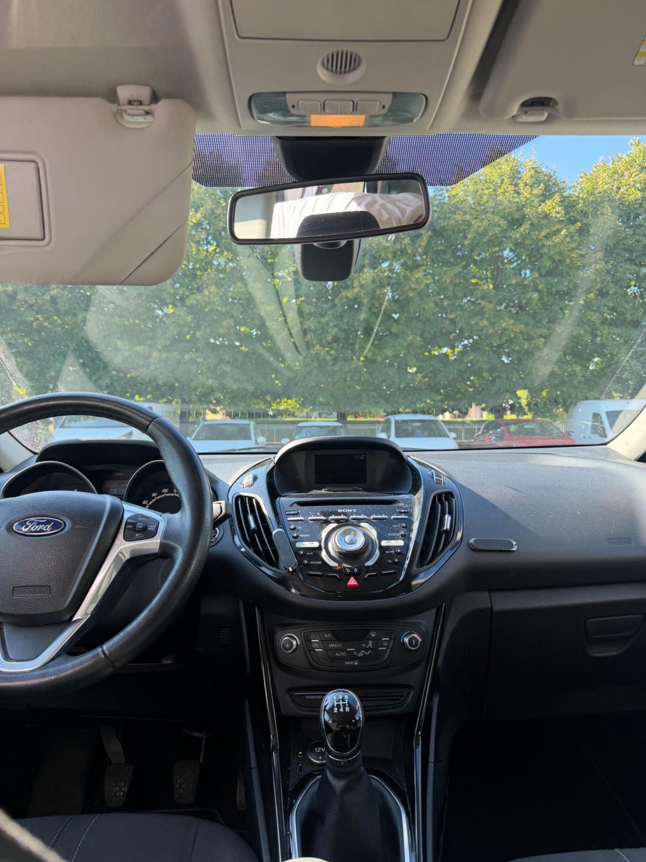 Ford B-Max 1.5 TDCi 75 CV Titanium