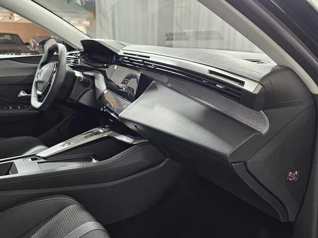 Peugeot 308 motore elettrico (54kWh) 156 CV Allure