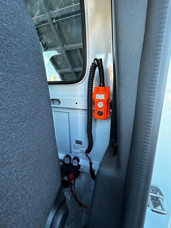 Renault Master T35 2.0 BluedCi 130CV PM Cabinato Ribaltabile Trilaterale