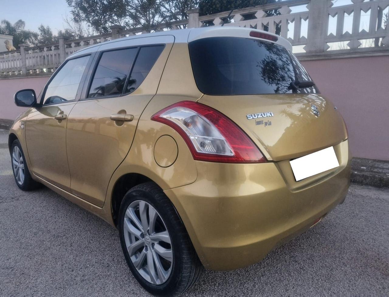 Suzuki Swift 1.3 DDiS 5 porte B-Cool Bi-Color