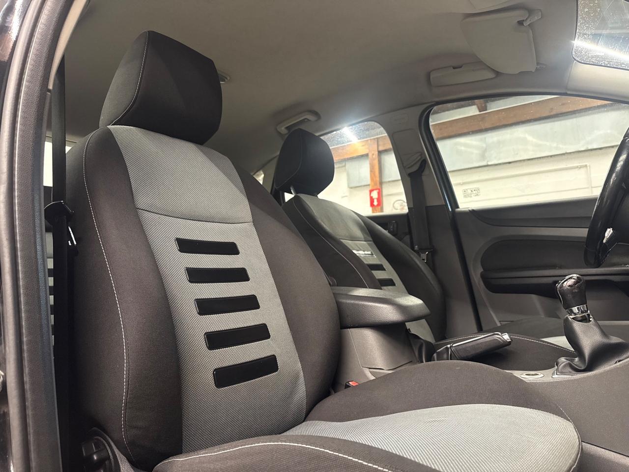 Ford Focus 1.6 TDCi 2011 titanium