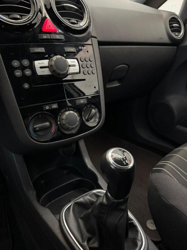 OPEL Corsa 1.2 5 porte Edition con garanzia ottimi KM