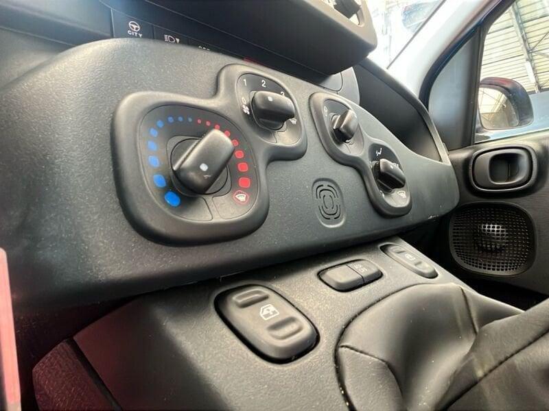 FIAT Panda 1.0 FireFly 70cv S&S Hybrid * PROMO *