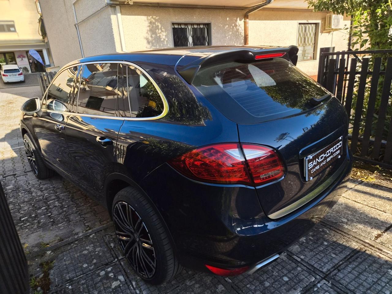 Porsche Cayenne 3.0 Diesel V6 245 CV TIPTRONIC