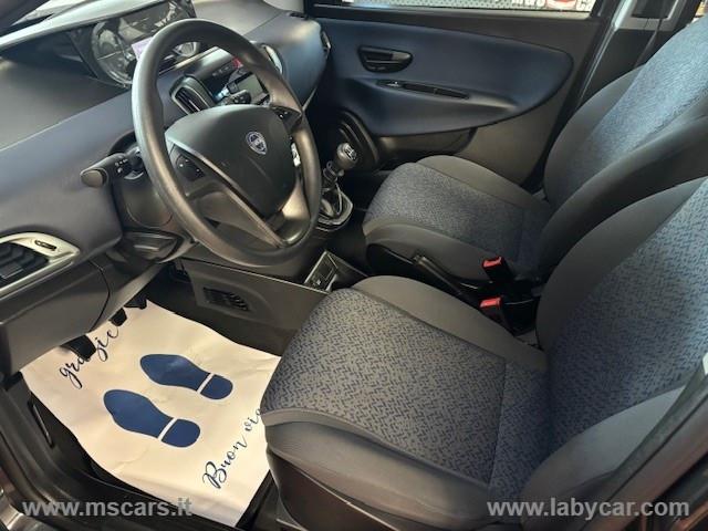 LANCIA Ypsilon 1.0 FireFly 5p. S&S Hybrid Oro