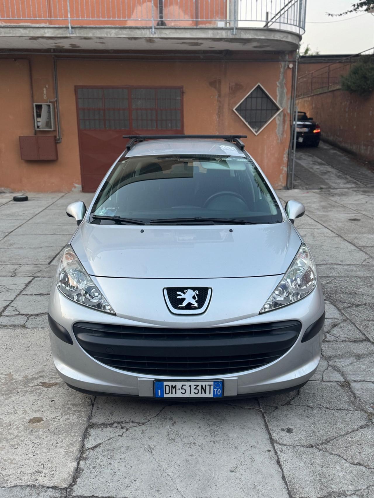 Peugeot 207 1.4 8V 75CV 5p. NO ARIA CONDIZIONATA