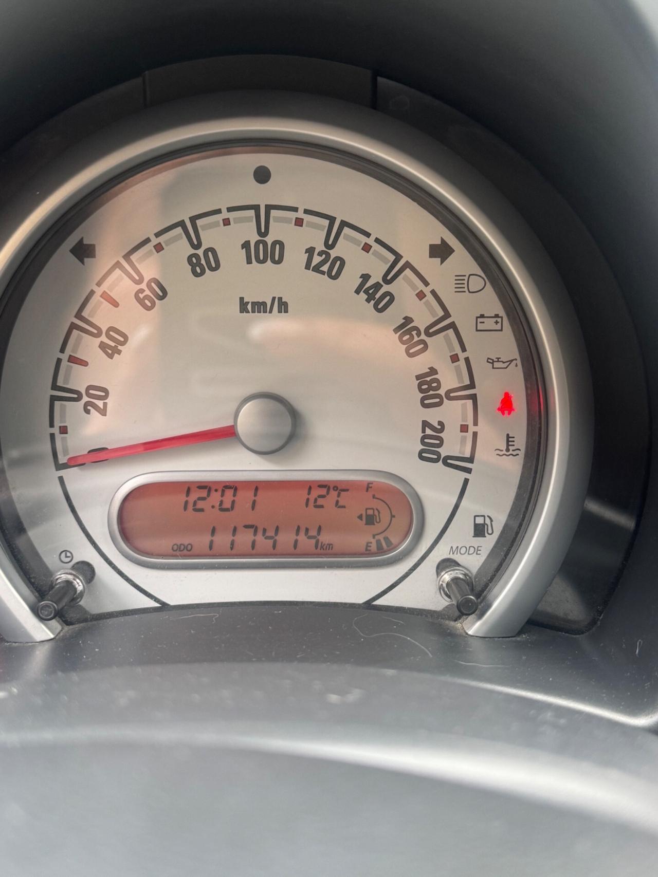 Opel Agila 1.2 16V 86CV Enjoy 2010