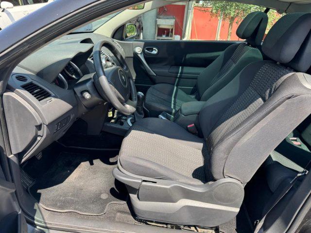 RENAULT Megane Mégane C-C 1.6 16V Dynamique