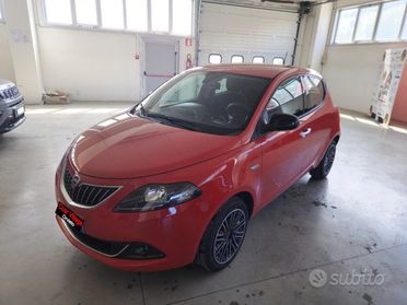 LANCIA Ypsilon 1.0 FireFly 5 porte S&S Hybrid Ec