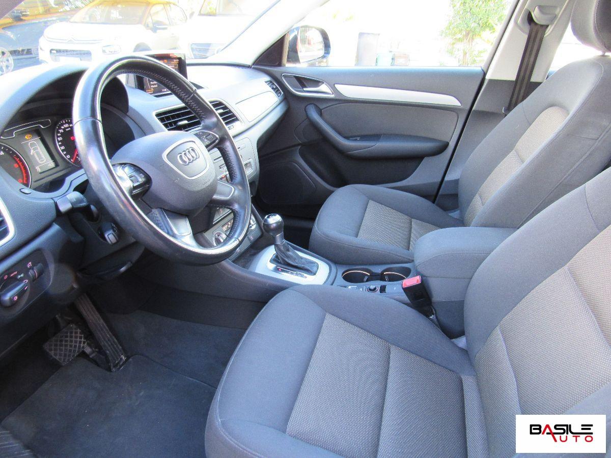 AUDI - Q3 - 2.0 TDI quattro S tronic Business Plus