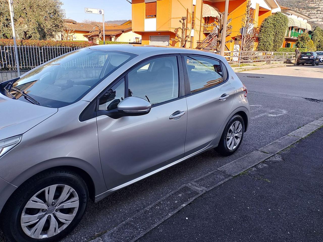 Peugeot 208 Active 1.2 VTI 82