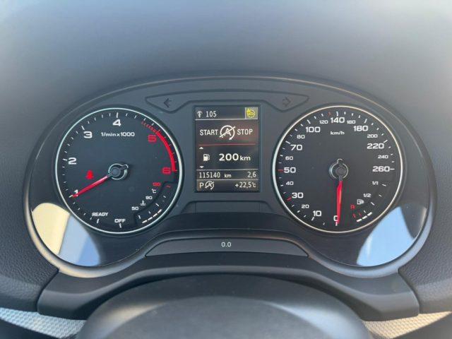 AUDI Q2 30 TDI S tronic Business