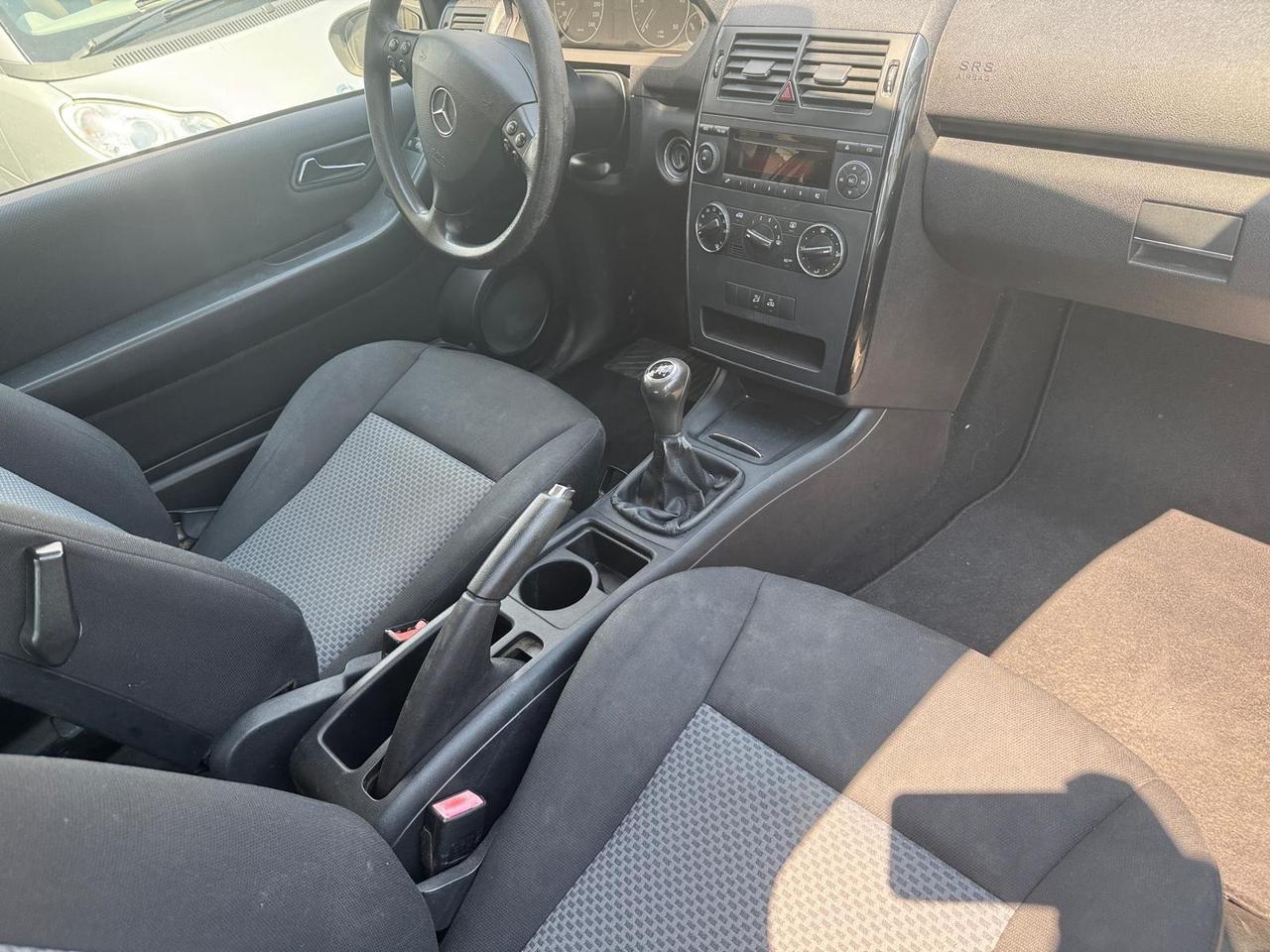 Mercedes-benz A 180CDI Elegance