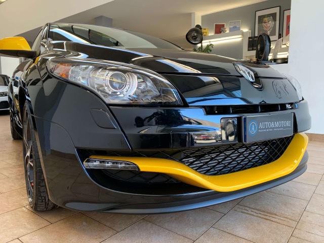 Renault Megane Megane III 2008 Coupe Coupe 2.0 16v T RS 250cv