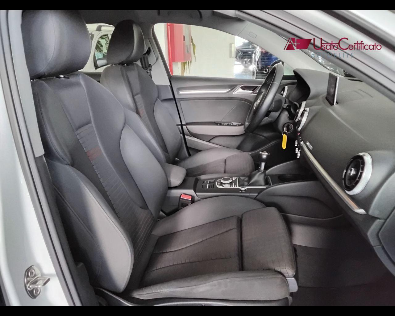 AUDI A3 SPB 1.6 TDI Sport
