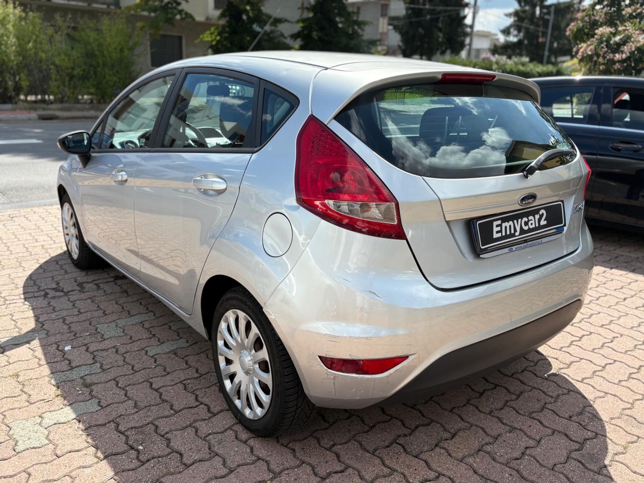 Ford Fiesta 1.4 5 porte Bz.- GPL Titanium