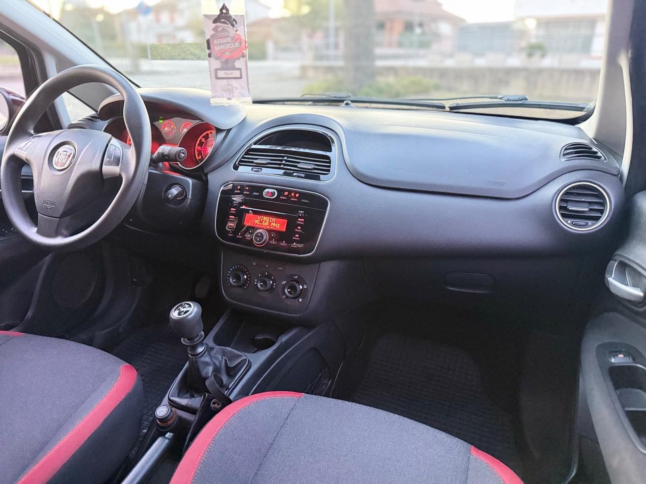 Fiat Punto Evo 1.4Metano/Benzina Neopatentati Garanzia 12 Mesi