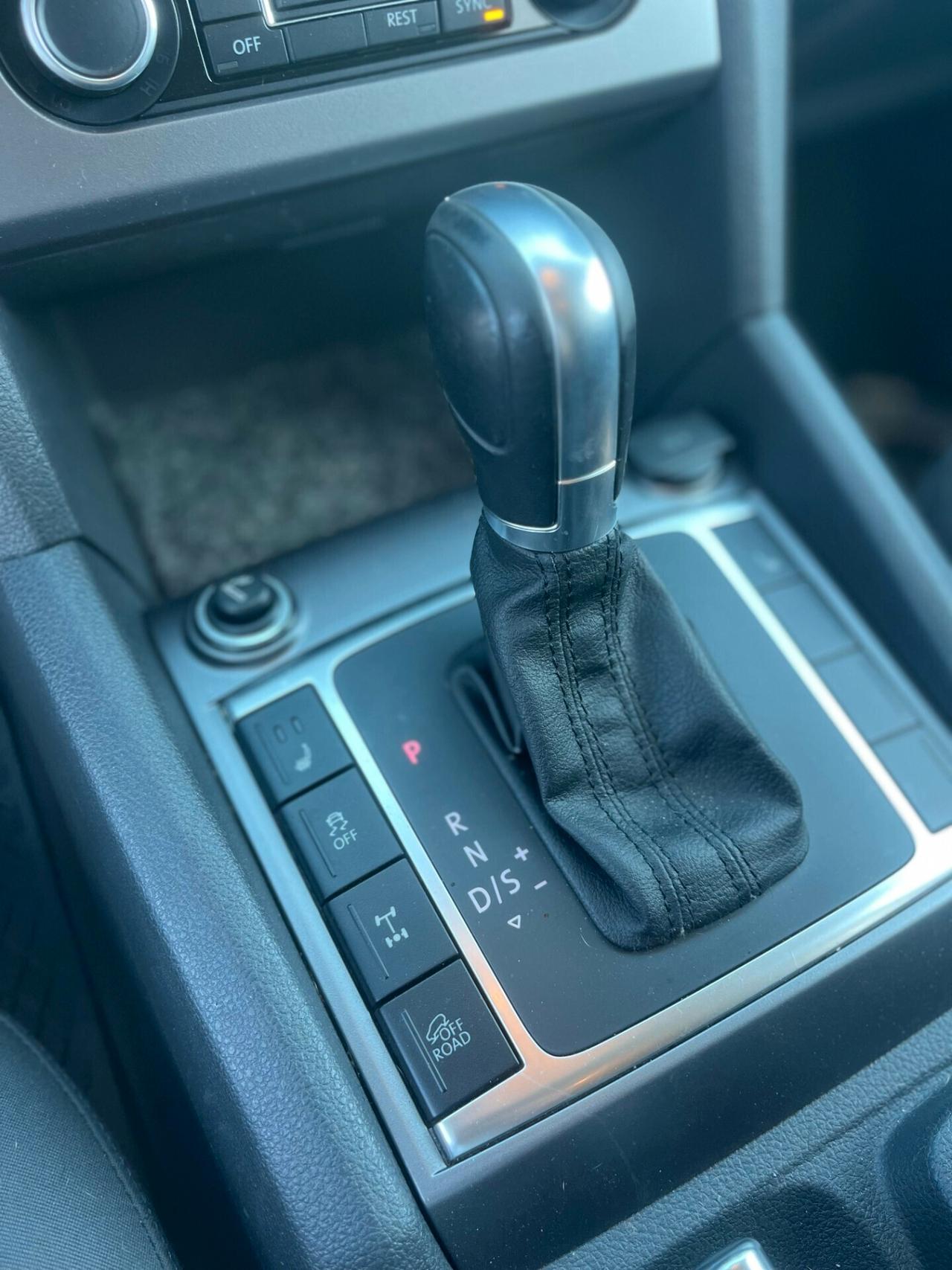 Volkswagen Amarok 2.0 BiTDI 180 CV hunter