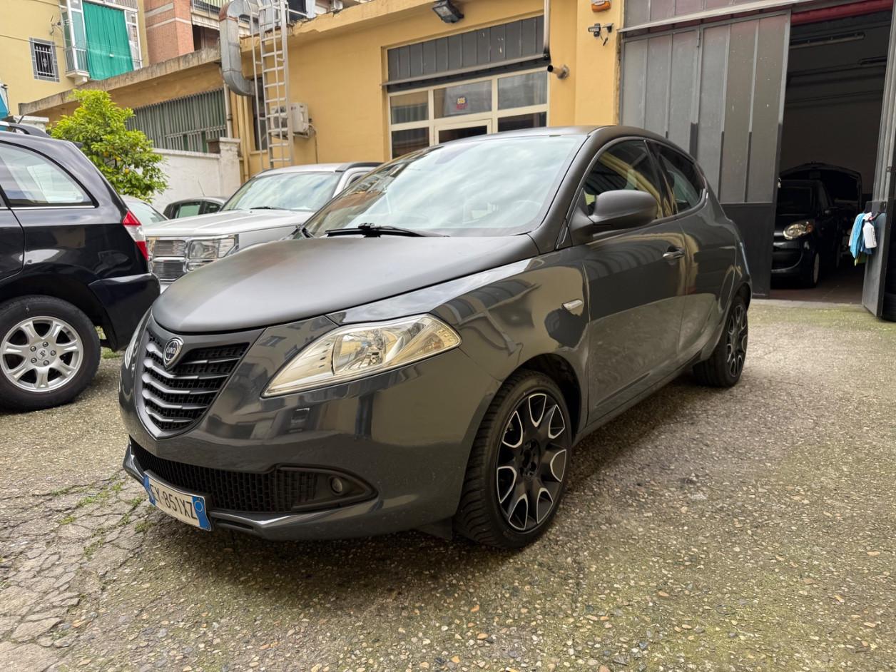 Lancia Ypsilon 5 Porte Ypsilon 1.2 8v GPL S MomoDesign 69cv E6